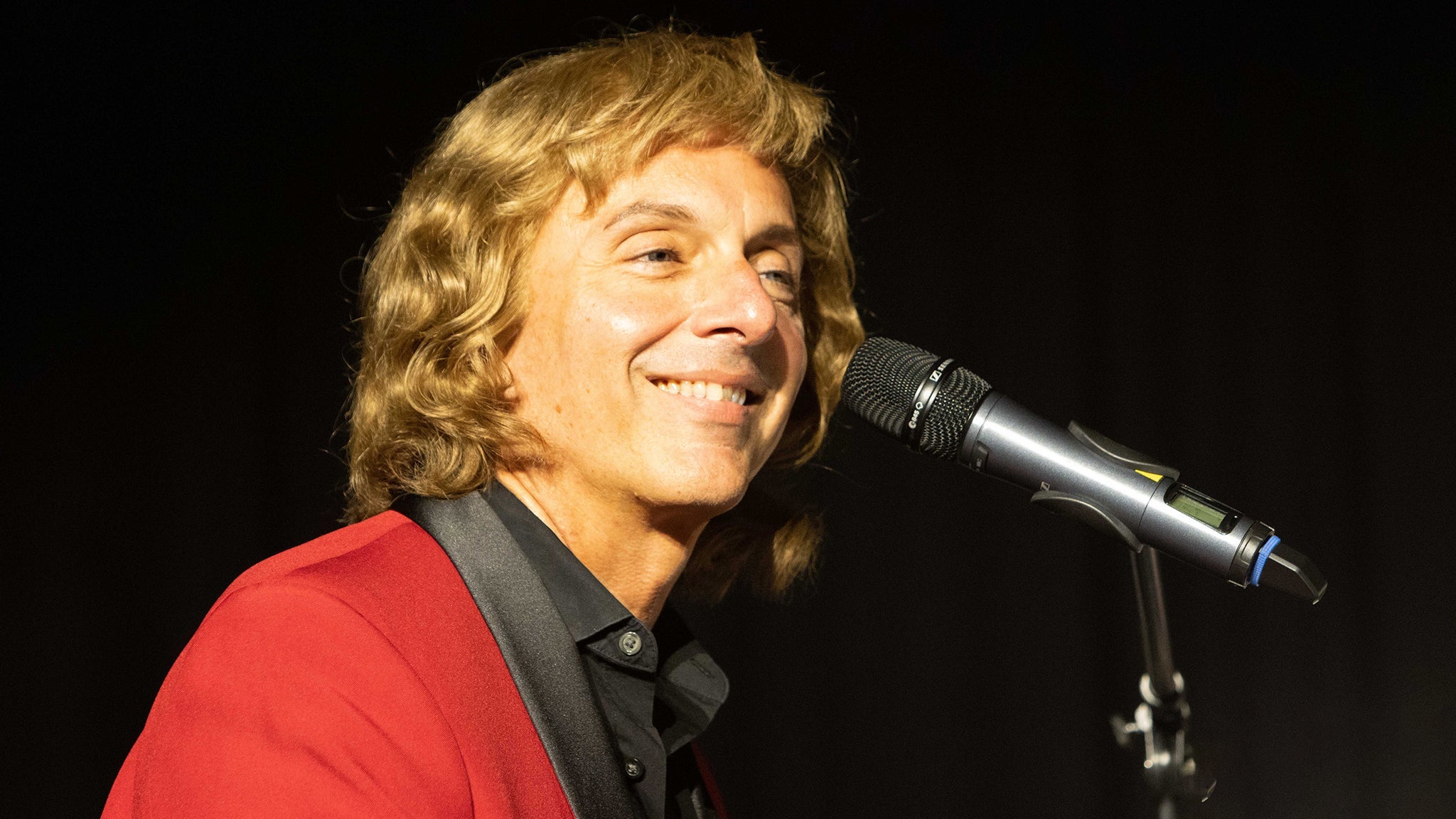 Daybreak - Tribute to Barry Manilow