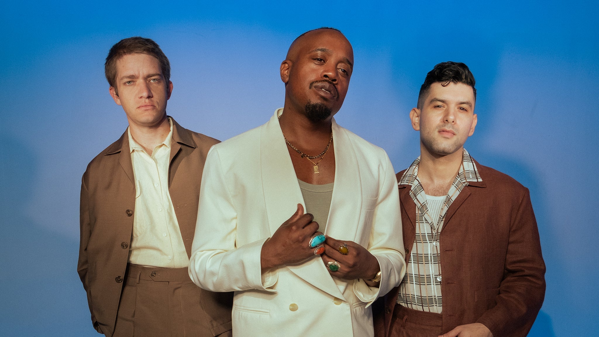 Durand Jones and The Indications