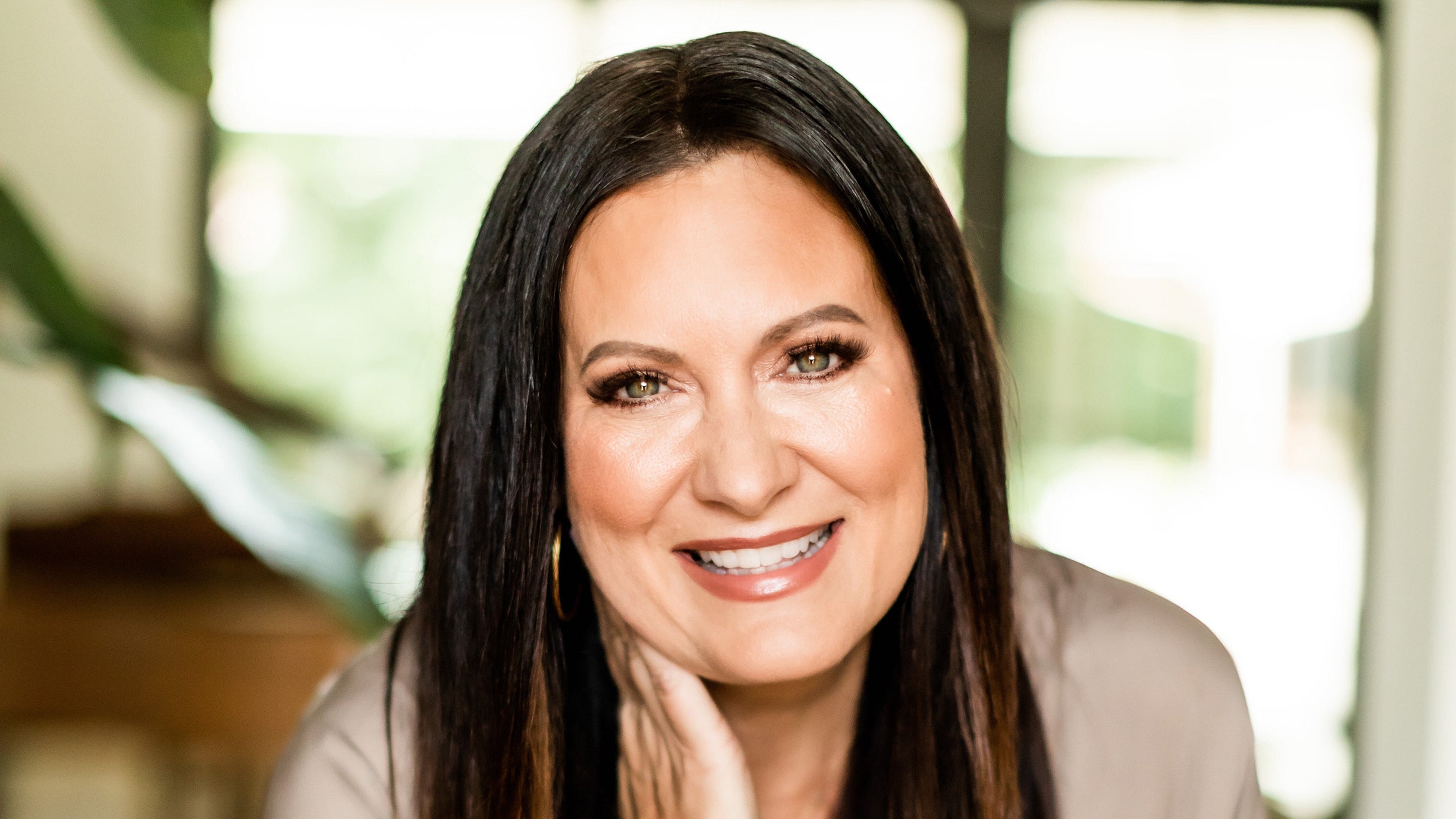 Lysa TerKeurst & Tasha Layton