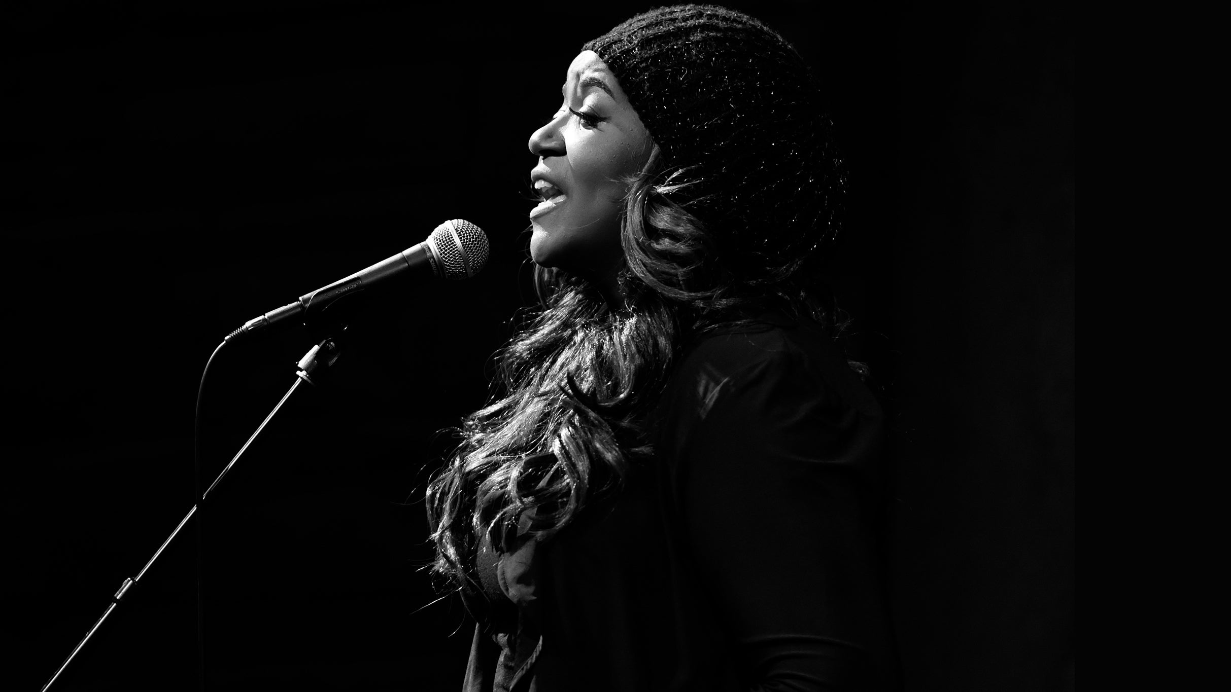Withers, Wonder and Warwick: Wendy Moten With The Christian Tamburr Trio