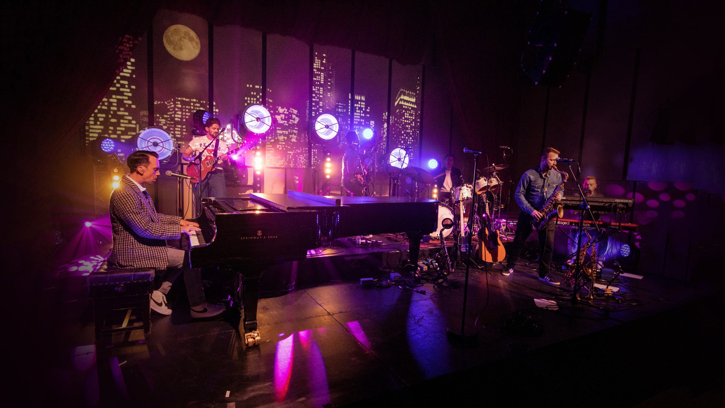 Piano Man - Billy Joel Tribute