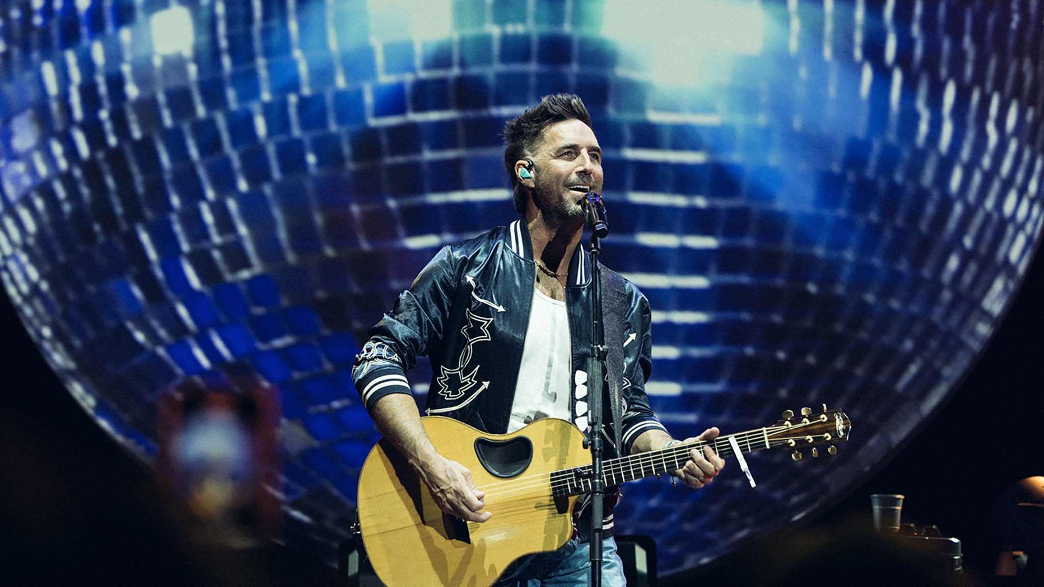 Jake Owen & Rockland Road