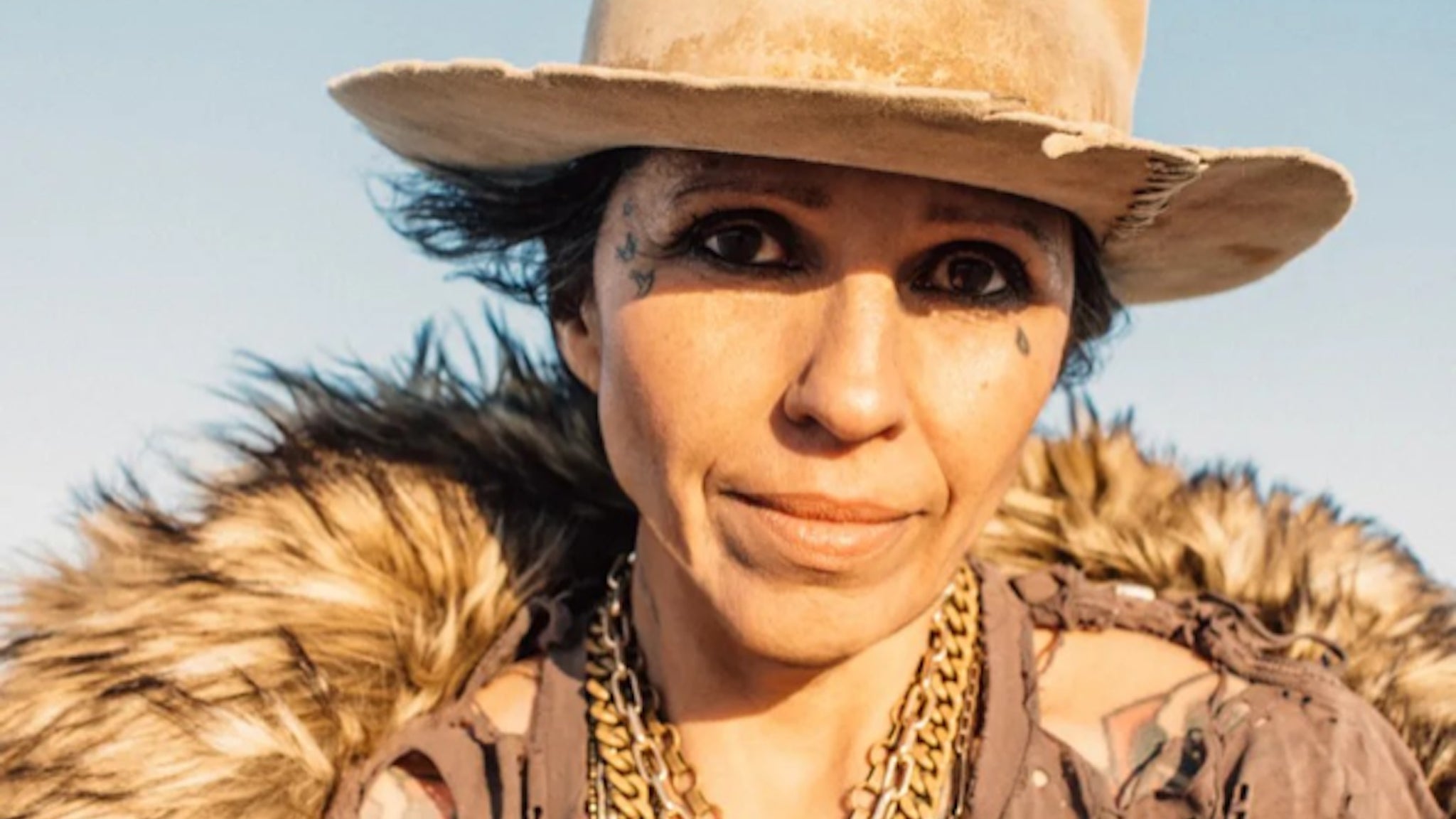 Indigo Girls & Linda Perry